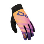 Catchy Gloves